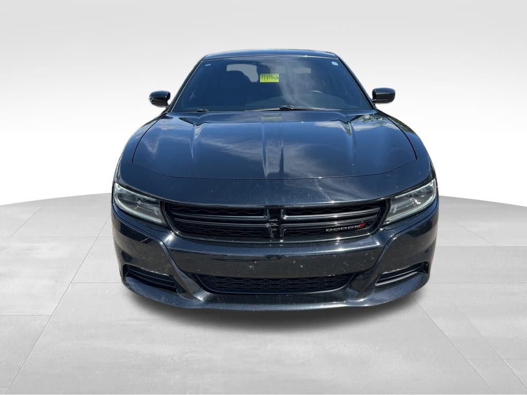 2017 Dodge Charger SXT photo 2