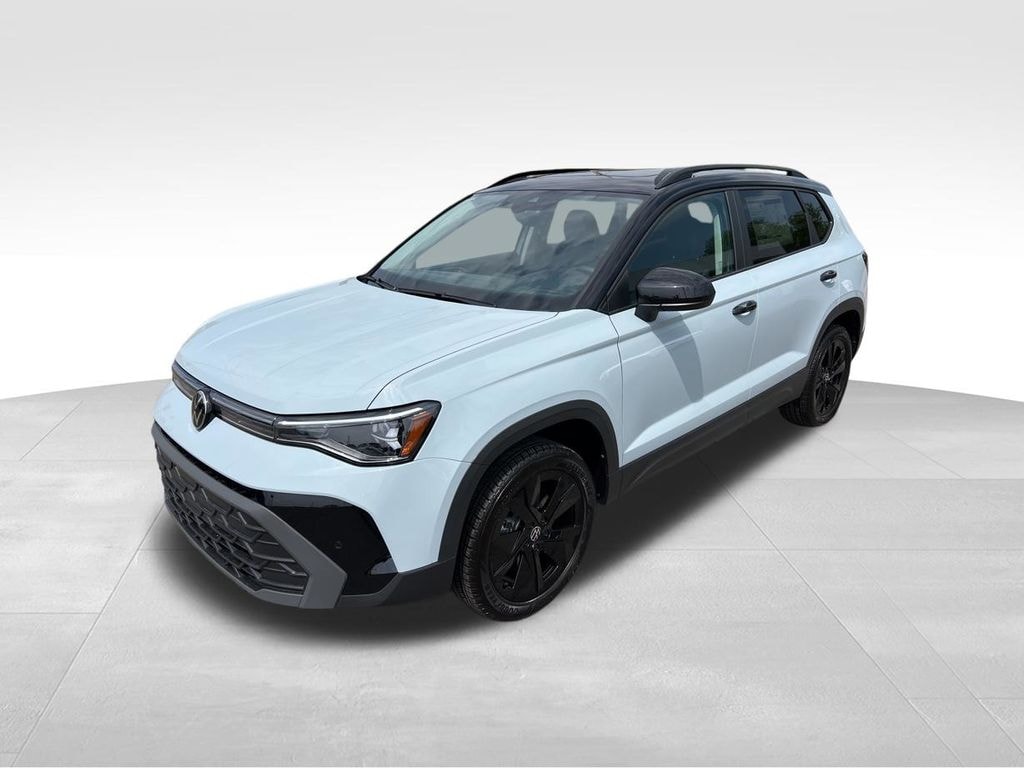 New 2026 Volkswagen Taos 1.5T SE Black SUV