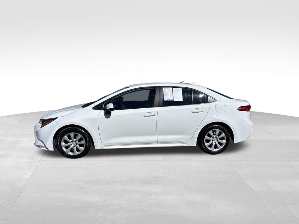 Used 2024 Toyota Corolla LE Sedan