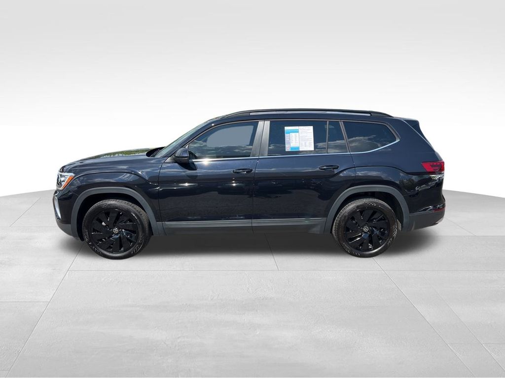 2024 Volkswagen Atlas SE Technology photo 3