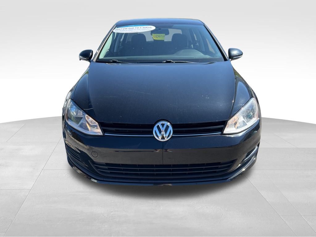 2017 Volkswagen Golf TSI S photo 2