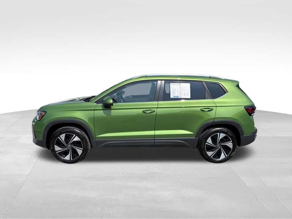 Certified 2025 Volkswagen Taos 1.5T SE SUV