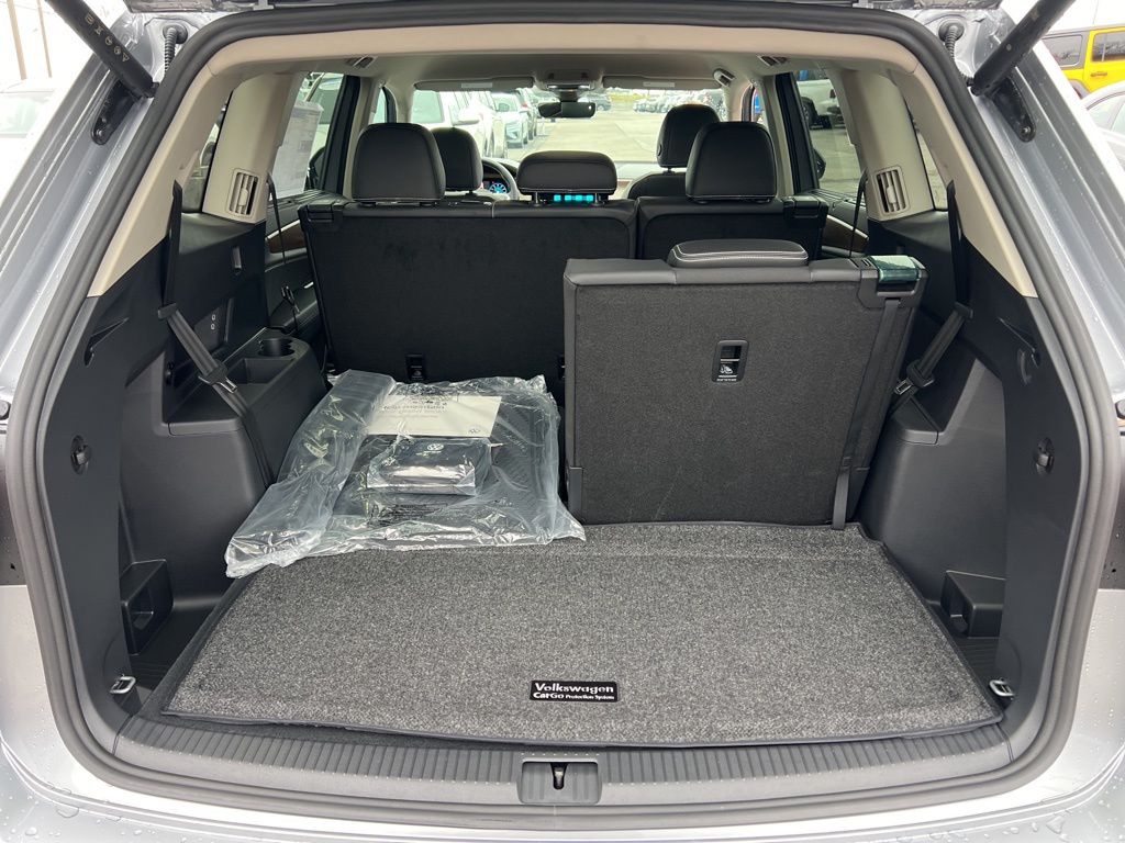 2026 Volkswagen Atlas SE w/Tech - Photo 14