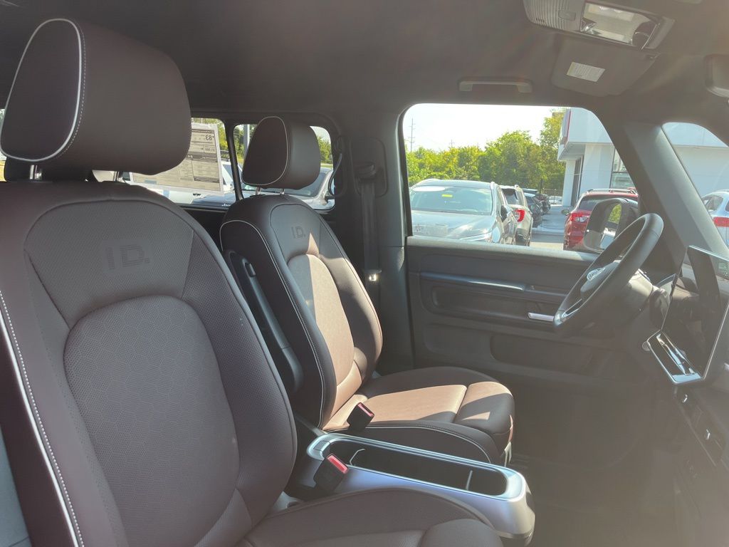 2025 Volkswagen ID. Buzz PRO S - Photo 23