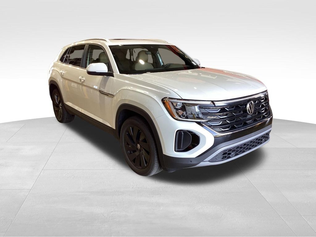 Used 2025 Volkswagen Atlas Cross Sport 2.0T SE w/Technology SUV