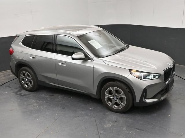 2023 BMW X1 28i - Photo 17