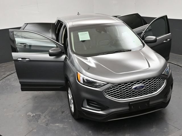 2024 Ford Edge SEL - Photo 29