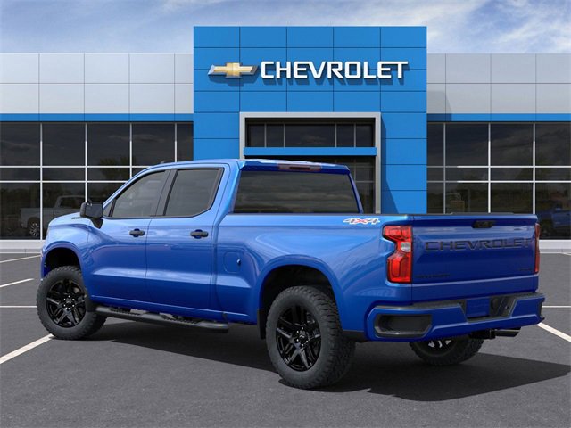 2025 Chevrolet Silverado 1500 Custom photo 3