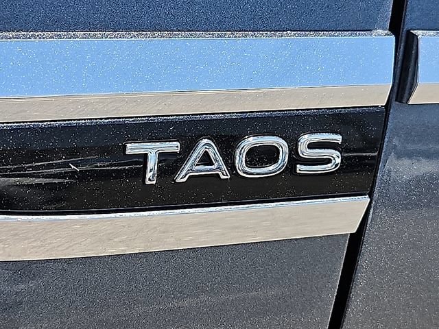 2023 Volkswagen Taos SE - Photo 10
