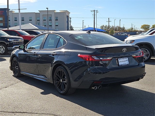 2025 Toyota Camry LE photo 3
