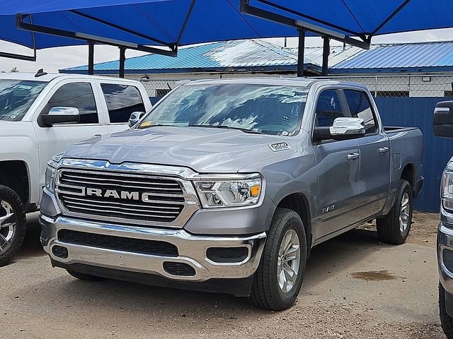 2024 RAM 1500 Laramie Crew Cab 5'7's photo