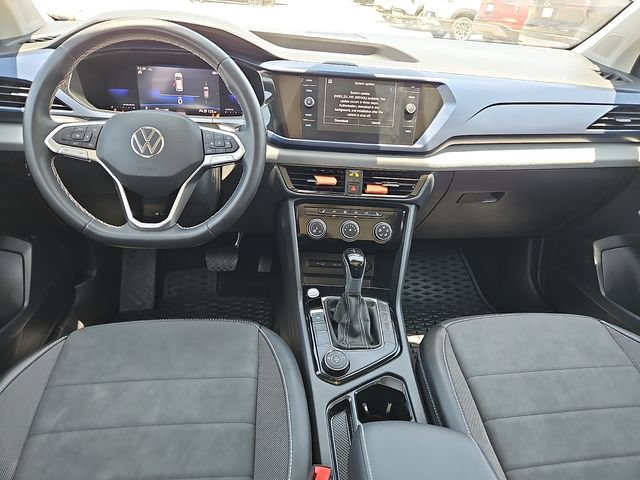 2023 Volkswagen Taos SE - Photo 12