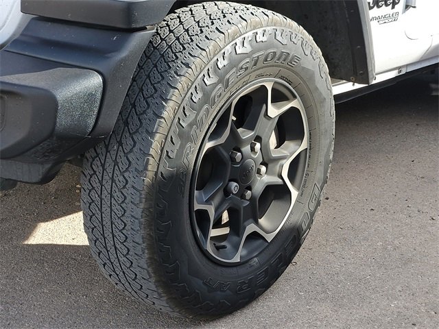 2021 Jeep Wrangler Sport S photo 4