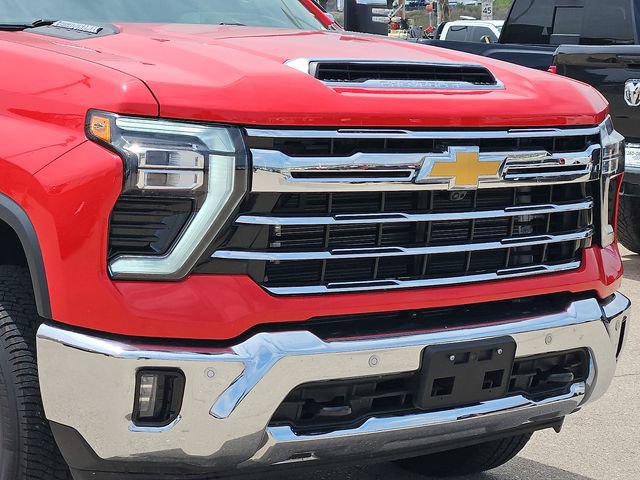 2024 Chevrolet Silverado 2500HD LTZ - Photo 7