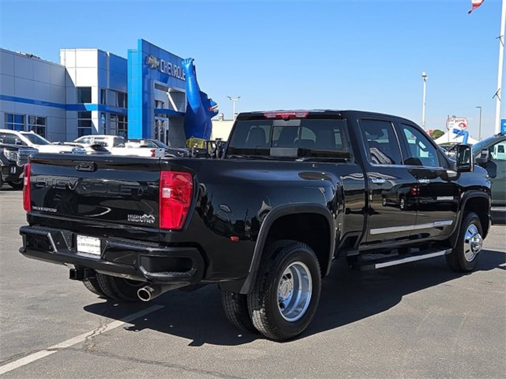 Used 2025 Chevrolet Silverado 3500 HD High Country Truck