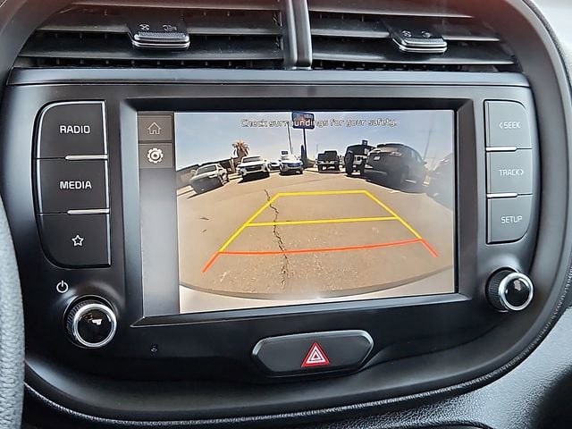 2023 Kia Soul LX - Photo 16