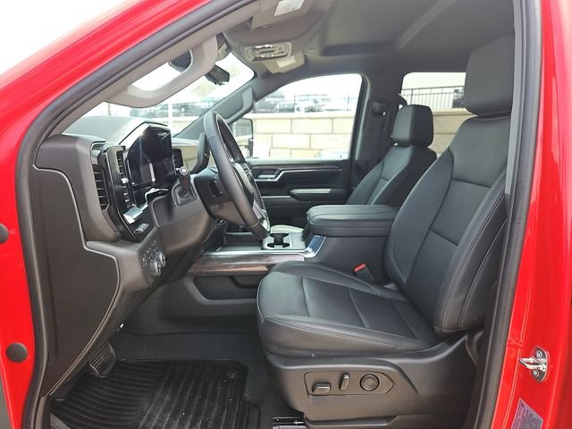 2024 Chevrolet Silverado 2500HD LTZ - Photo 15