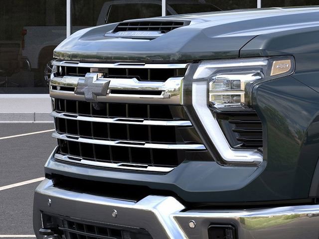 2026 Chevrolet Silverado 3500 HD LTZ - Photo 13