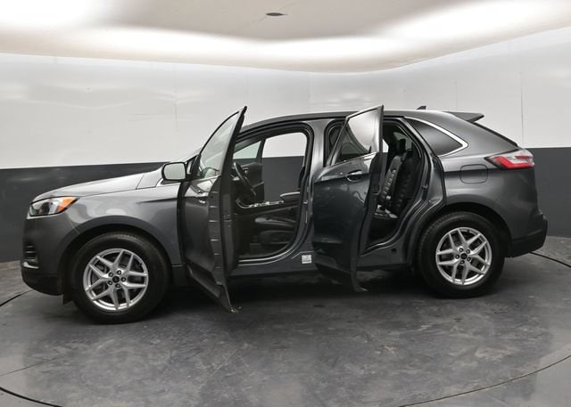 2024 Ford Edge SEL - Photo 34