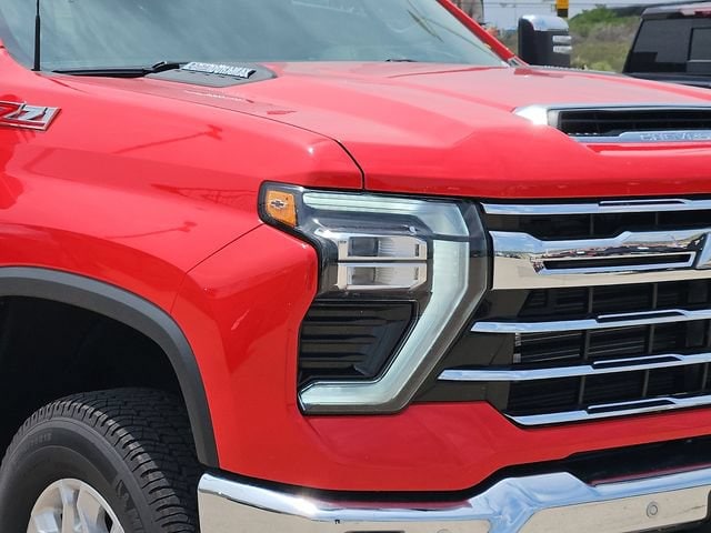 2024 Chevrolet Silverado 2500HD LTZ - Photo 8
