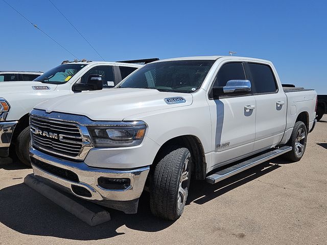 2024 RAM 1500 Laramie 4x4 Crew Cab 5'7's photo