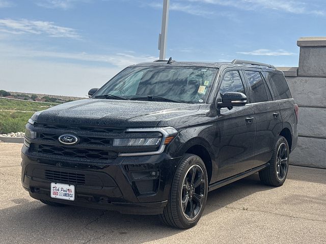 2024 Ford Expedition Limited 4X4's photo