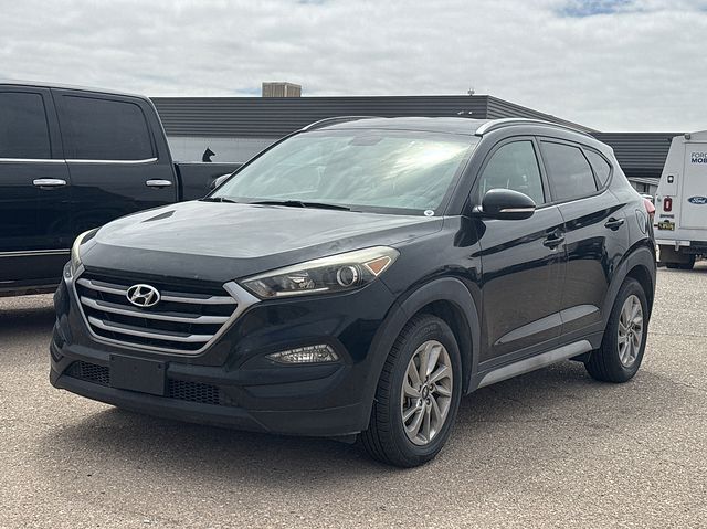 2017 Hyundai Tucson SE Plus FWD's photo