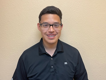 Staff member Alejandro Renteria from ID_f54e70b8a17e