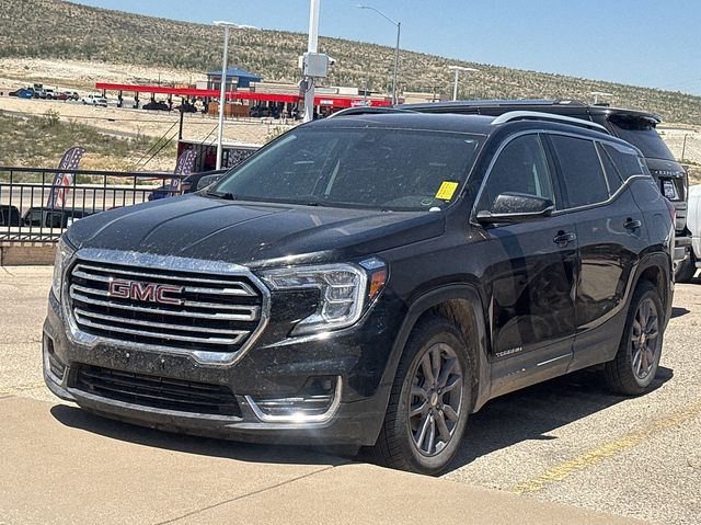 2023 GMC Terrain SLT FWD's photo