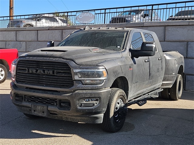 2024 RAM Ram 3500 Pickup Laramie's photo