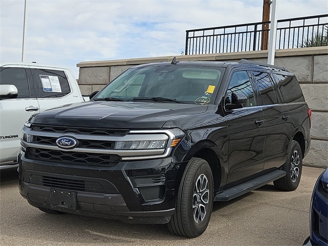 2024 Ford Expedition XLT's photo