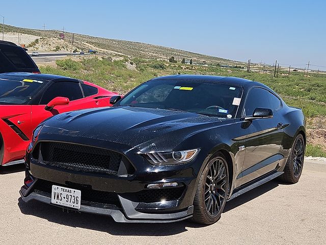 2015 Ford Mustang GT Coupe Premium's photo