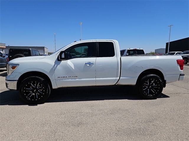 Used 2018 Nissan Titan SV with VIN 1N6AA1C55JN513762 for sale in Carlsbad, NM