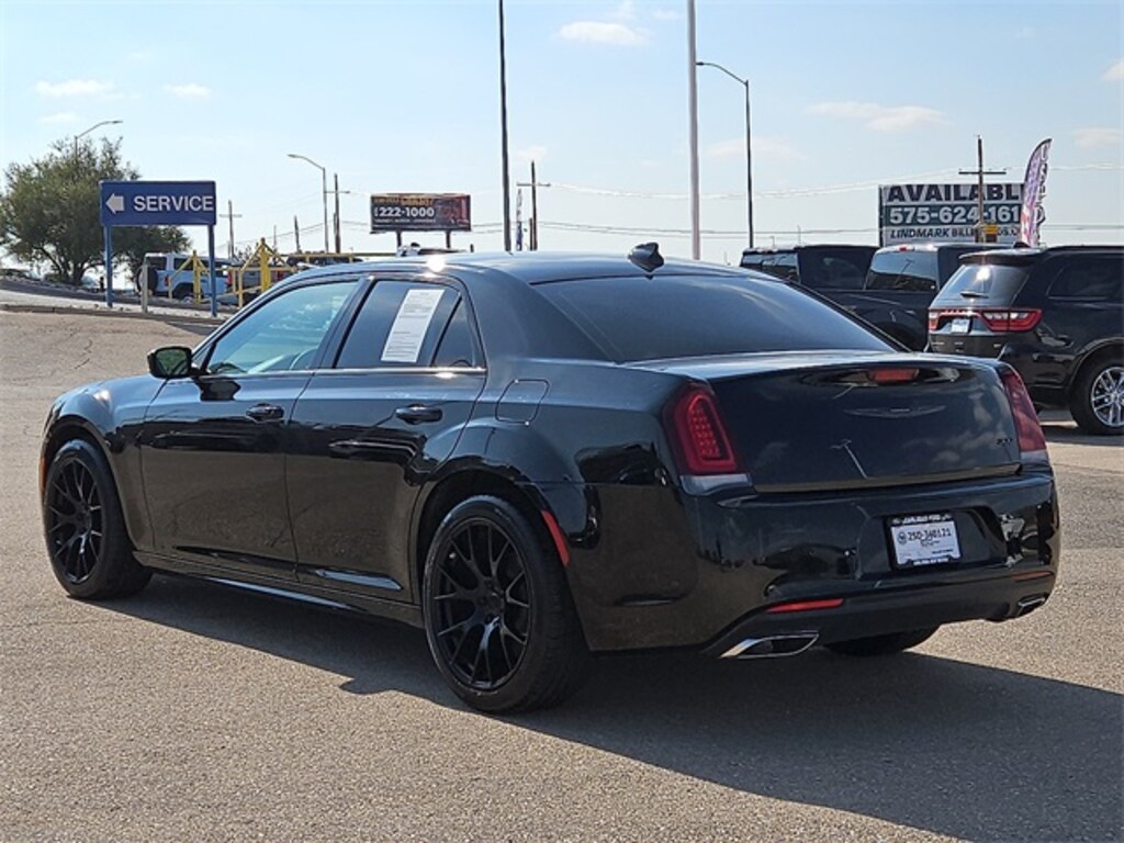 Used 2023 Chrysler 300 Touring L Sedan