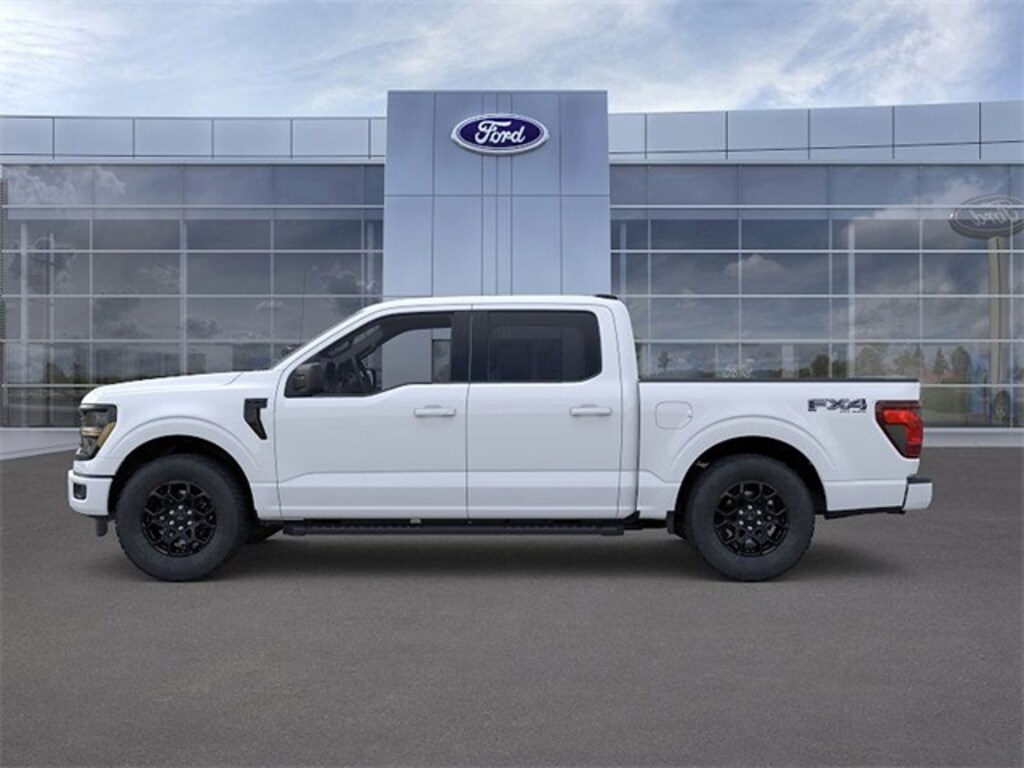 New 2025 Ford F-150 XLT Truck SuperCrew Cab
