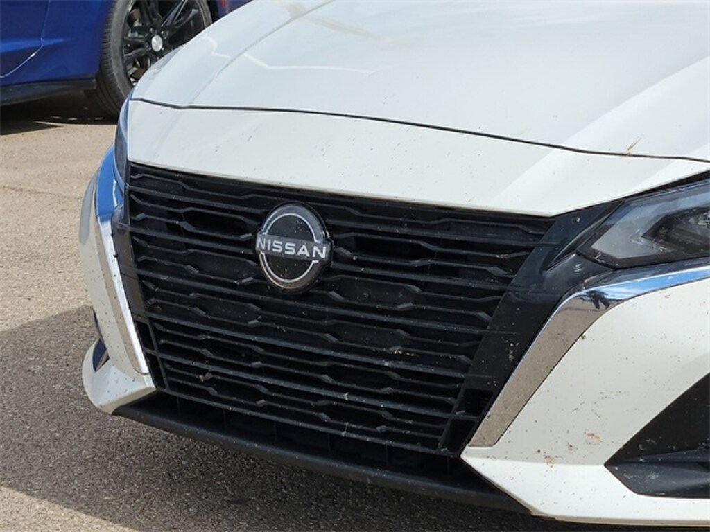 Used 2024 Nissan Altima 2.5 SV Sedan