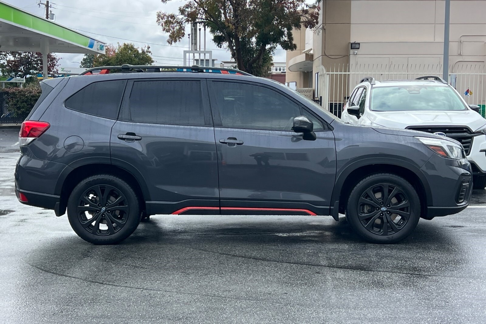 2021 Subaru Forester Sport photo 2