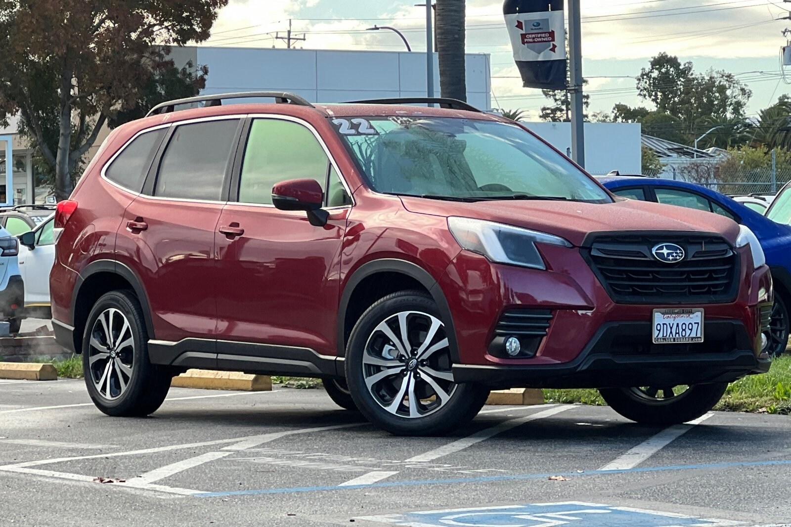 2022 Subaru Forester Limited photo 2