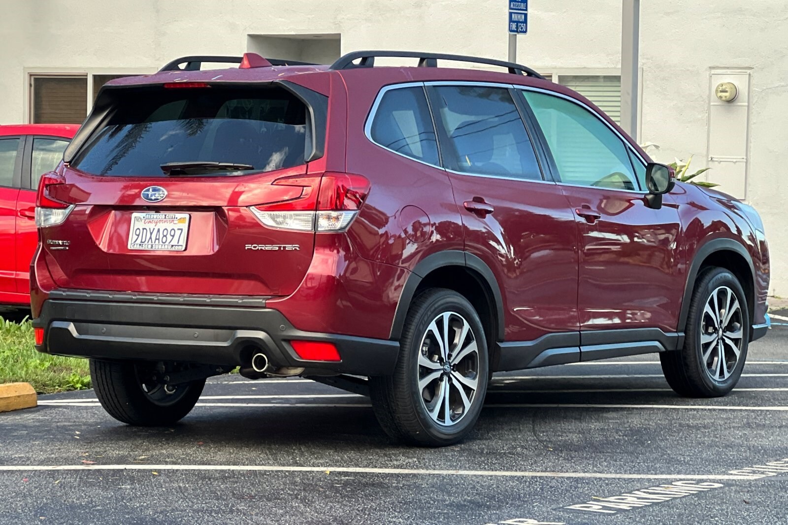 2022 Subaru Forester Limited photo 4
