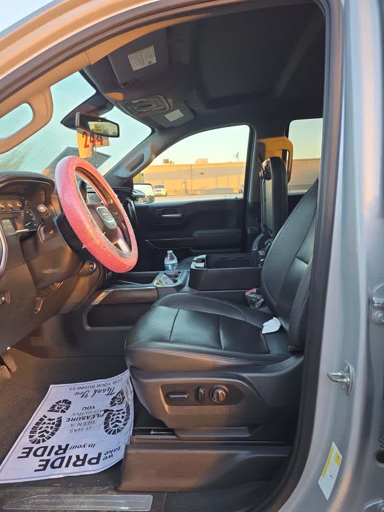 2021 Gmc Sierra 1500 SLT photo 2