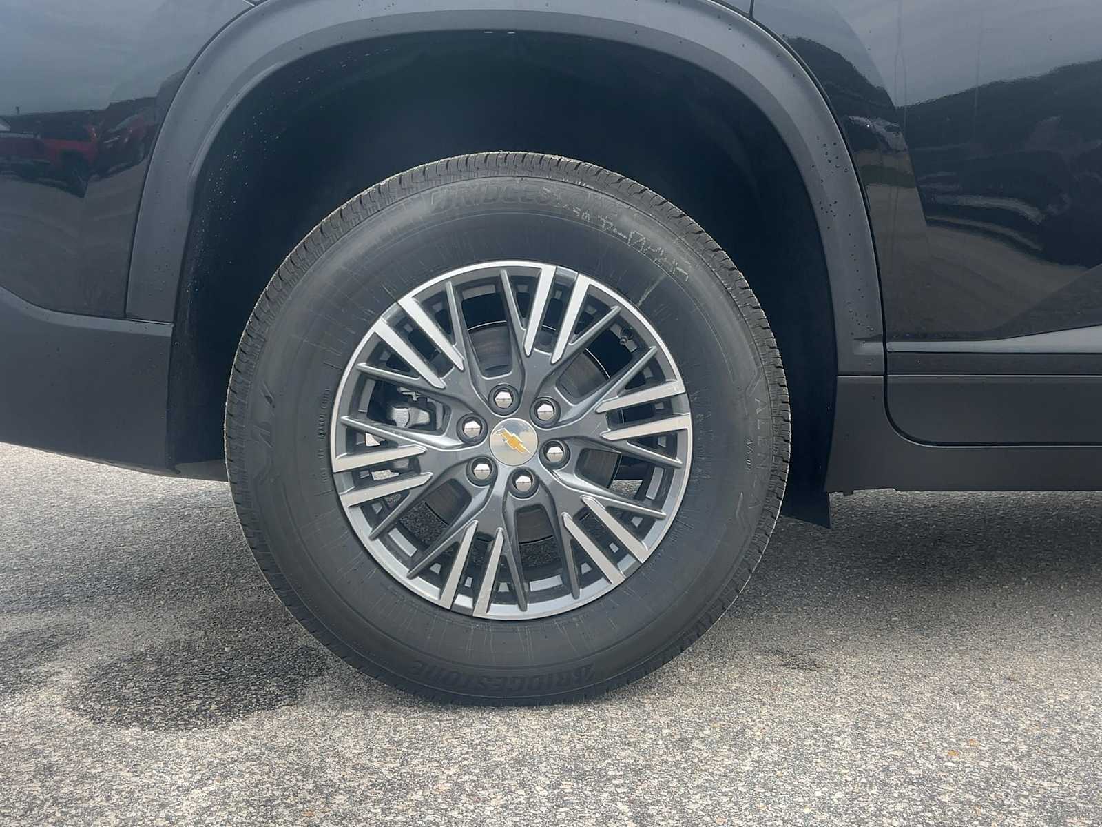2026 Chevrolet Traverse LT - Photo 39