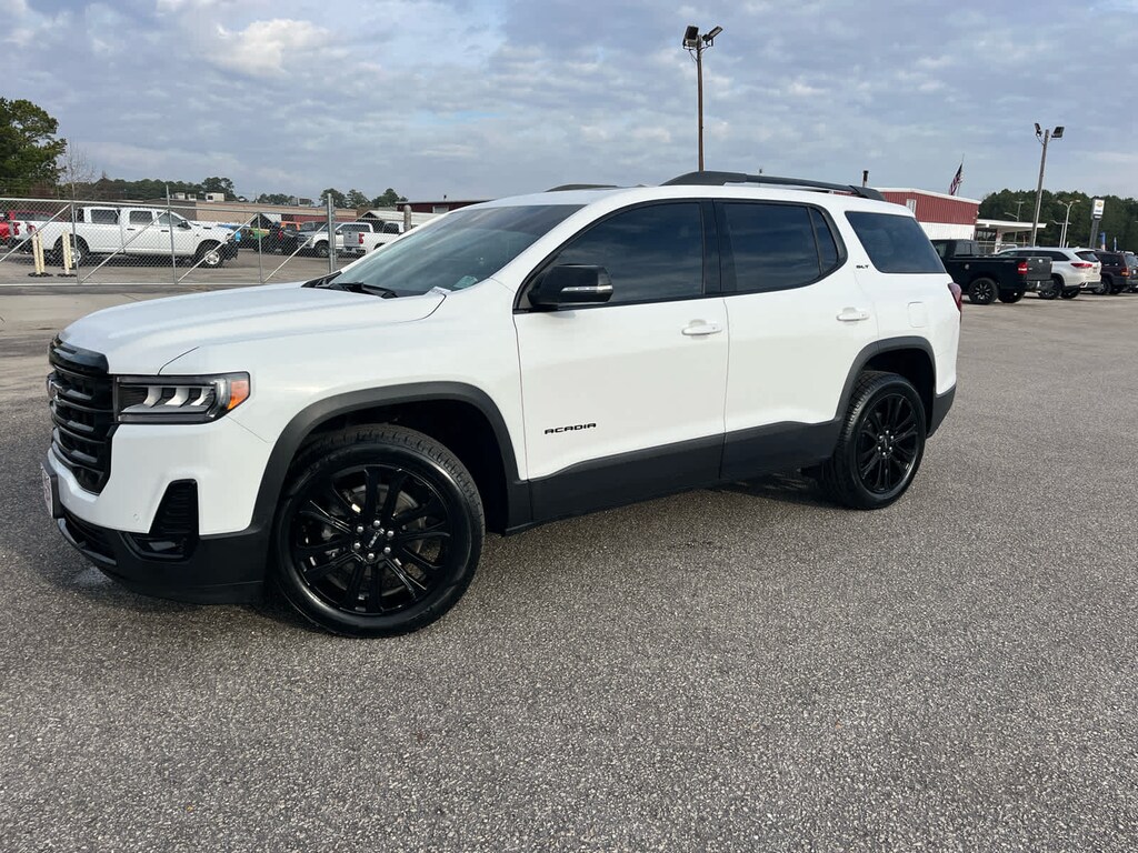 Used 2022 GMC Acadia SLT SUV