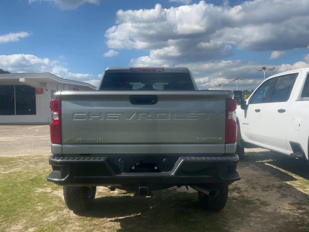 2026 Chevrolet Silverado 2500 HD Custom - Photo 6