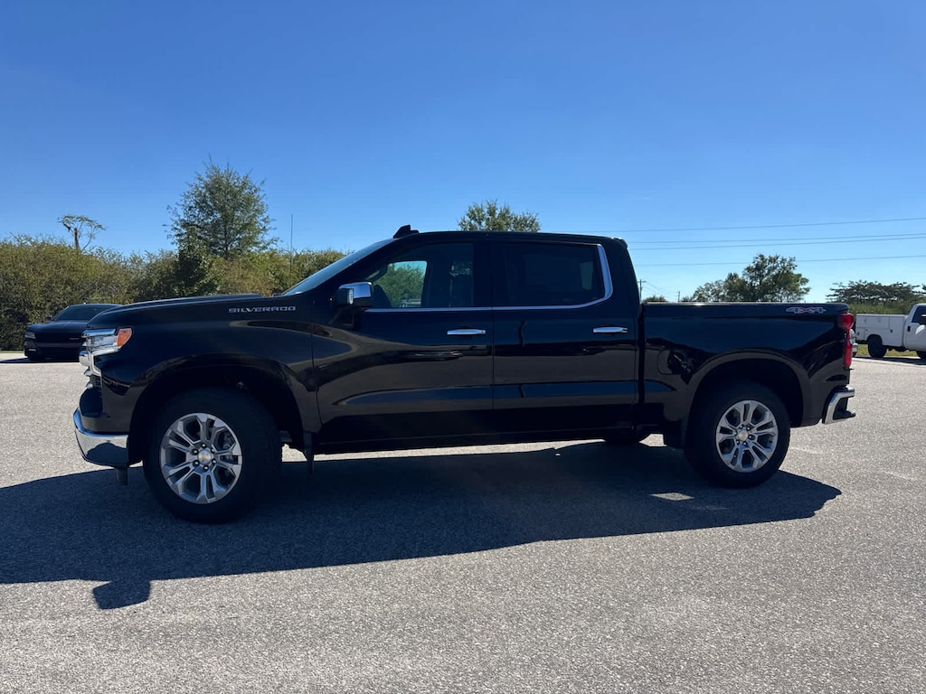 New 2025 Chevrolet Silverado 1500 LTZ Truck