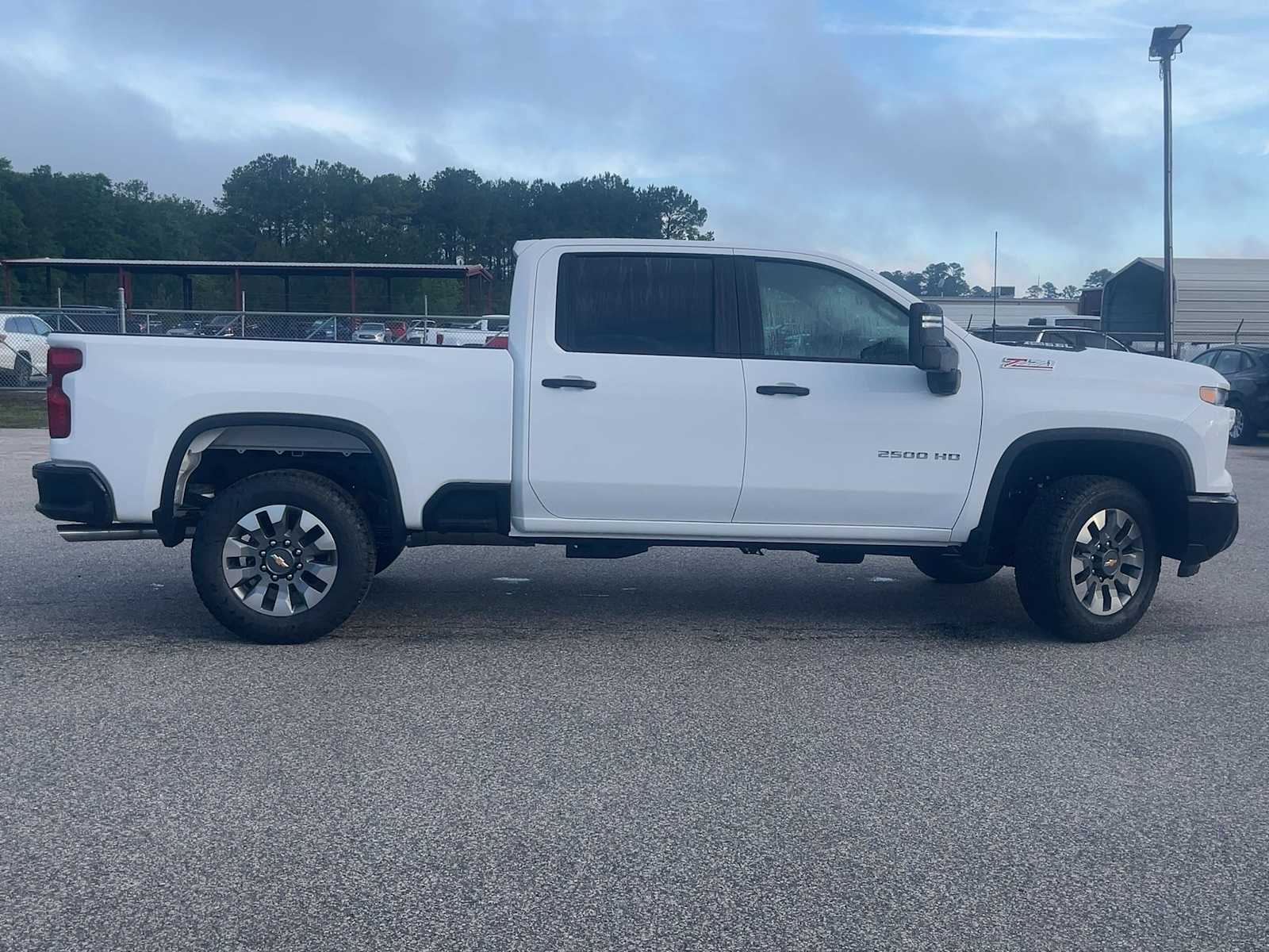 2026 Chevrolet Silverado 2500 HD Custom - Photo 7