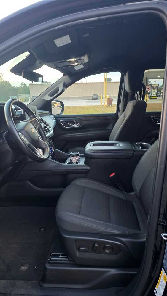 2023 Chevrolet Tahoe LS photo 2