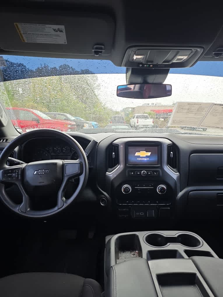 2024 Chevrolet Silverado 1500 Custom Trail Boss photo 3