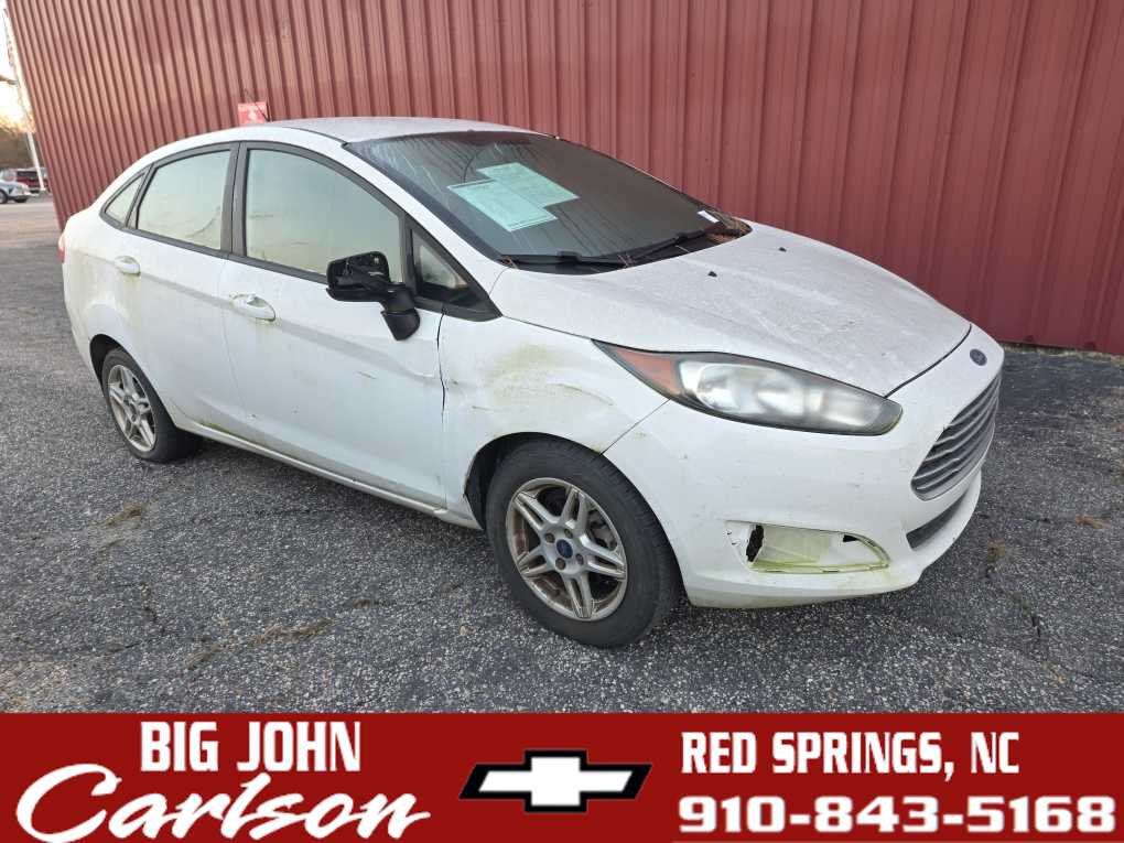 2017 Ford Fiesta SE's photo