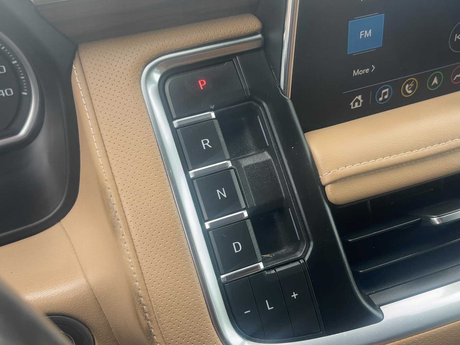 2021 Chevrolet Tahoe Premier - Photo 21