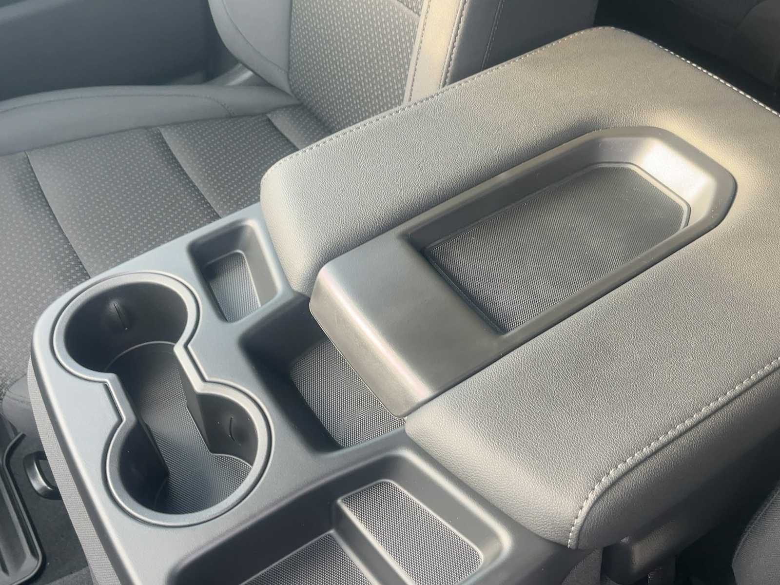 2026 Chevrolet Silverado 2500 HD Custom - Photo 24